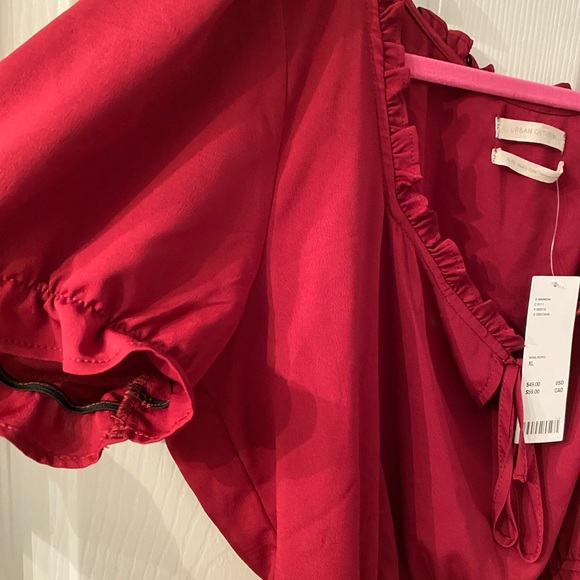 UO Ruffles Crop Top - Picture 4 of 4